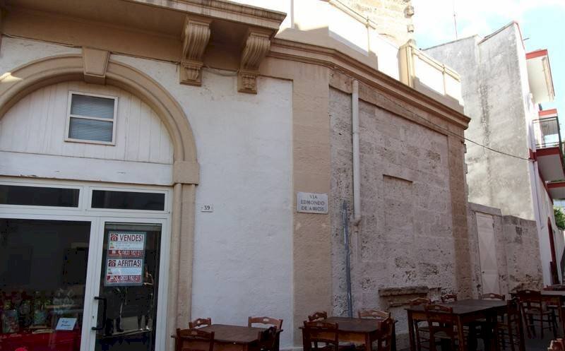 Foto 2 - Locale Commerciale via Principe Umberto
 
39, Parabita - foto 2