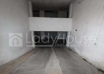 Foto 4 - Box Viale Europa
 
14, Gallipoli - foto 4
