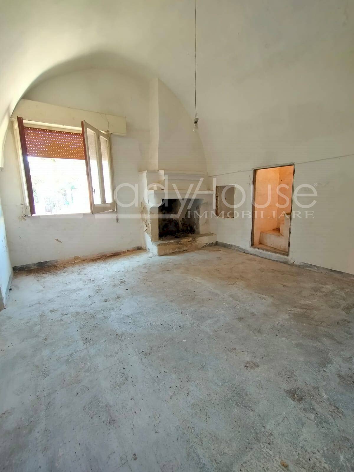 Foto 1 - Villa Via Genova
 
48, Tuglie - foto 1