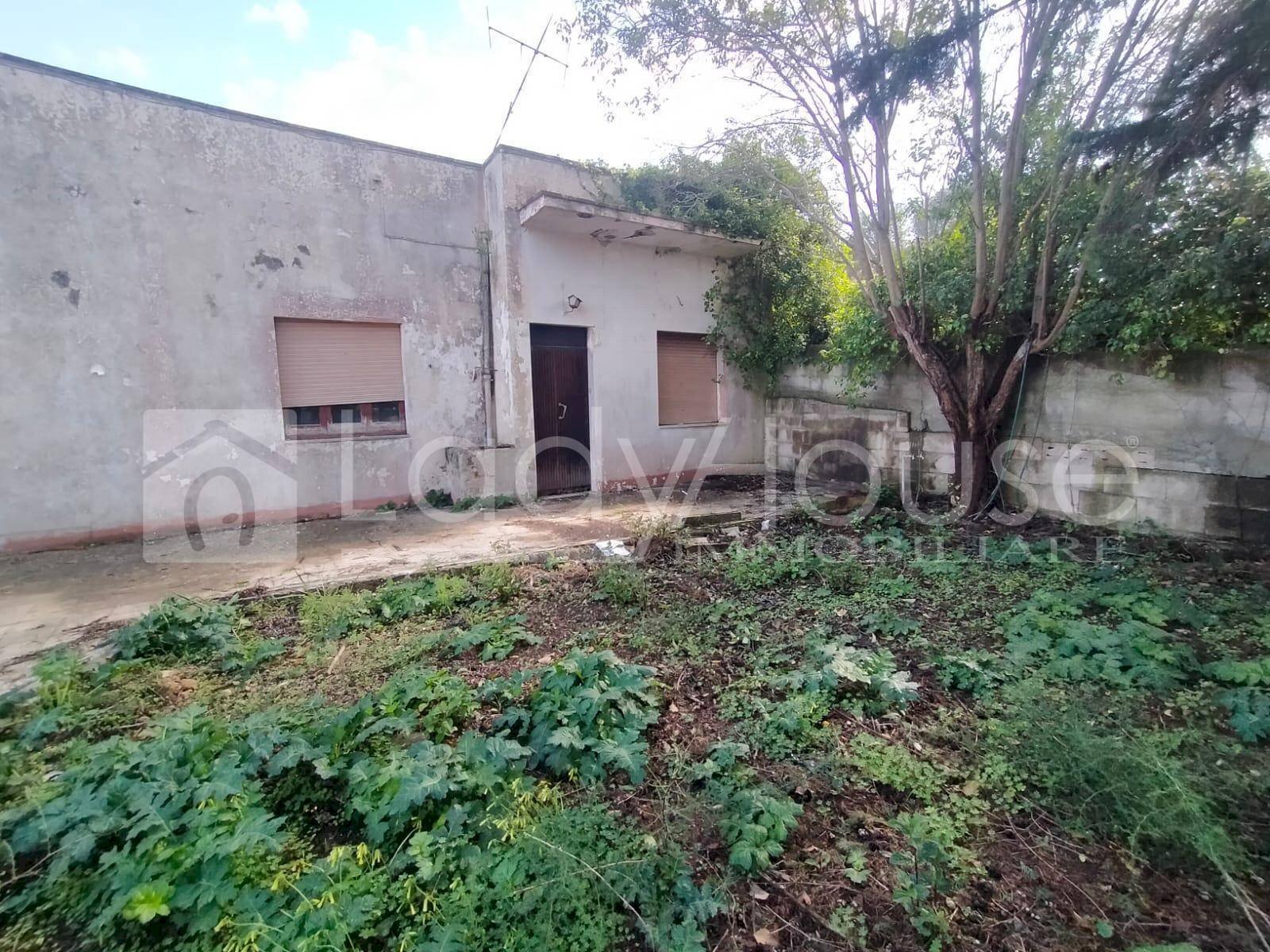 Foto 2 - Villa Via Genova
 
48, Tuglie - foto 2