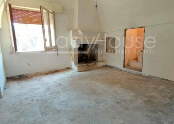 Foto 1 - Villa Via Genova
 
48, Tuglie - foto 1