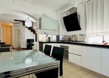 Foto 3 - Trilocale Via Cristoforo Colombo
 
7, Pesaro - foto 3