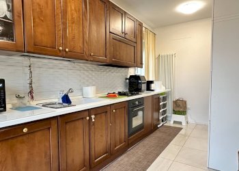 Foto 5 - Trilocale Via Luca Della Robbia
 
10/1, Pesaro - foto 5