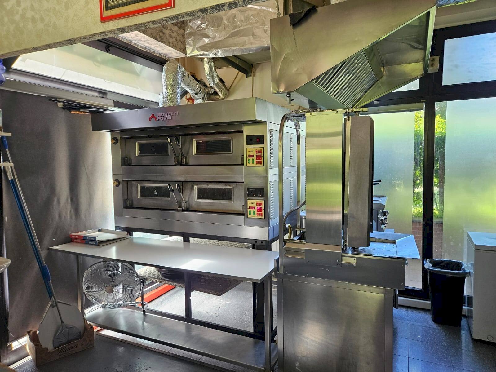 Foto 1 - Attività Commerciale Via Villaggio Bezzi, San Donato Milanese - foto 1