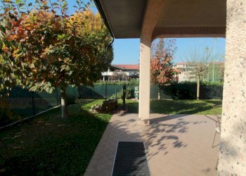 Foto 11 - Villa Via Casanova
 
9, Melzo - foto 11