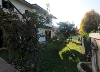 Foto 12 - Villa Via Casanova
 
9, Melzo - foto 12