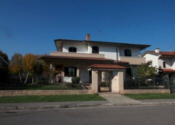 Foto 17 - Villa Via Casanova
 
9, Melzo - foto 17