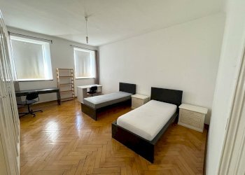 Stanza doppia - Semi-detached house Viale Venti Settembre
 
18, Trieste - photo 1