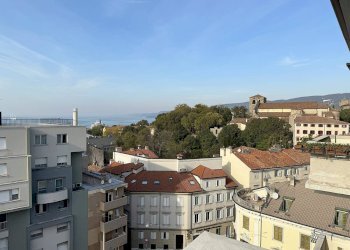 Vista - Appartamento via tiepolo
 
1, Trieste - foto 10