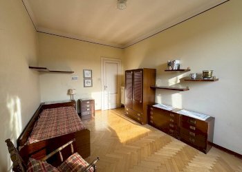 Camera matrimoniale - Appartamento via tiepolo
 
1, Trieste - foto 20