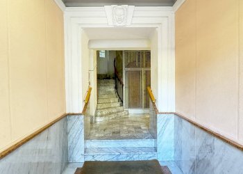 Vano scale - Appartamento via tiepolo
 
1, Trieste - foto 25