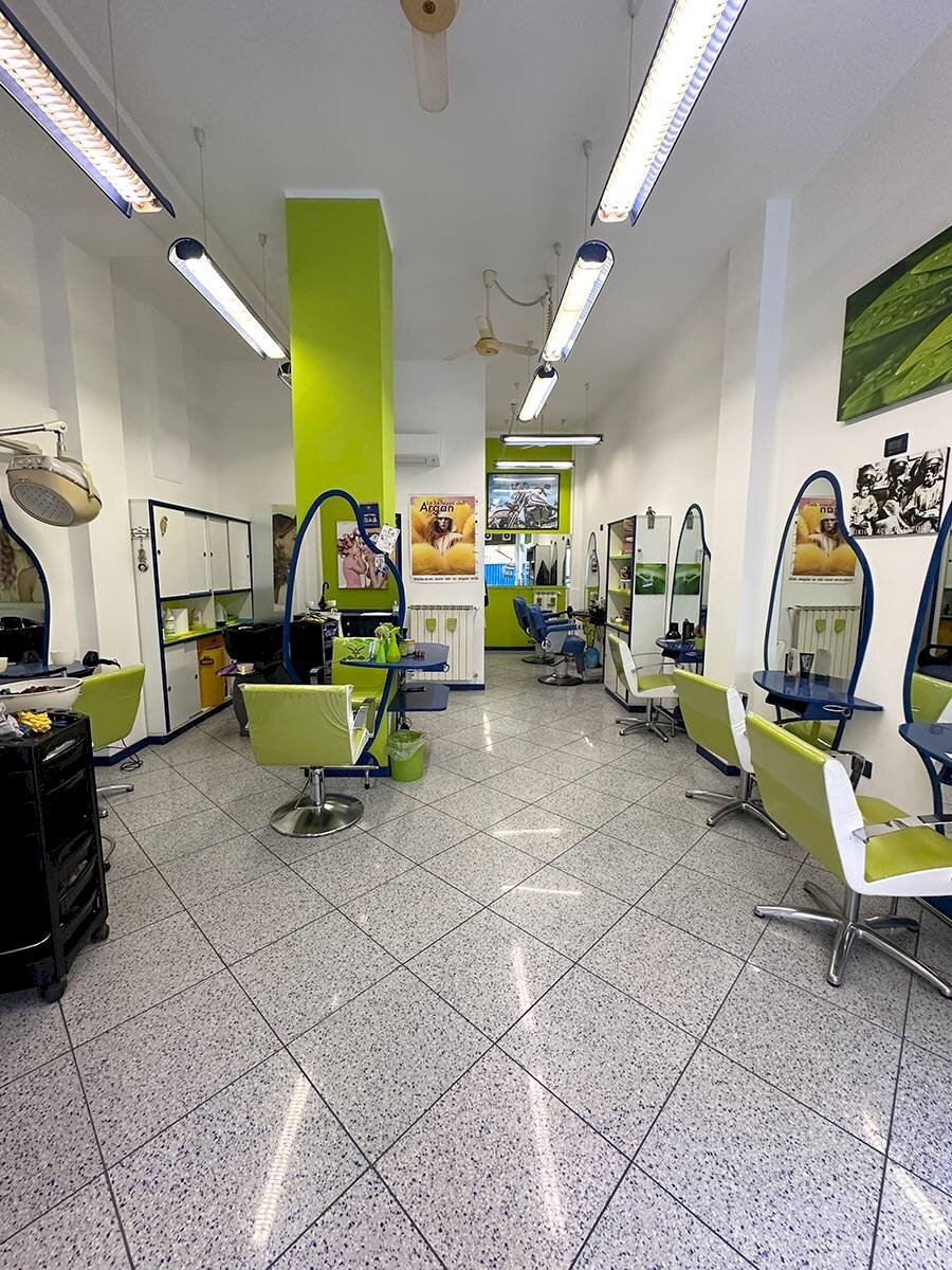 Vano - Locale Commerciale Via Barbariga
 
8, Trieste - foto 2