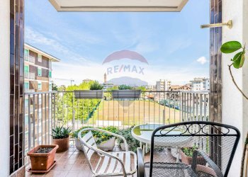 Balcone - Quadrilocale Via Treviglio
 
13, Busto Arsizio - foto 1