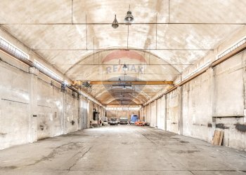 Parcheggio - Capannone via Muratori
 
10, Busto Arsizio - foto 1