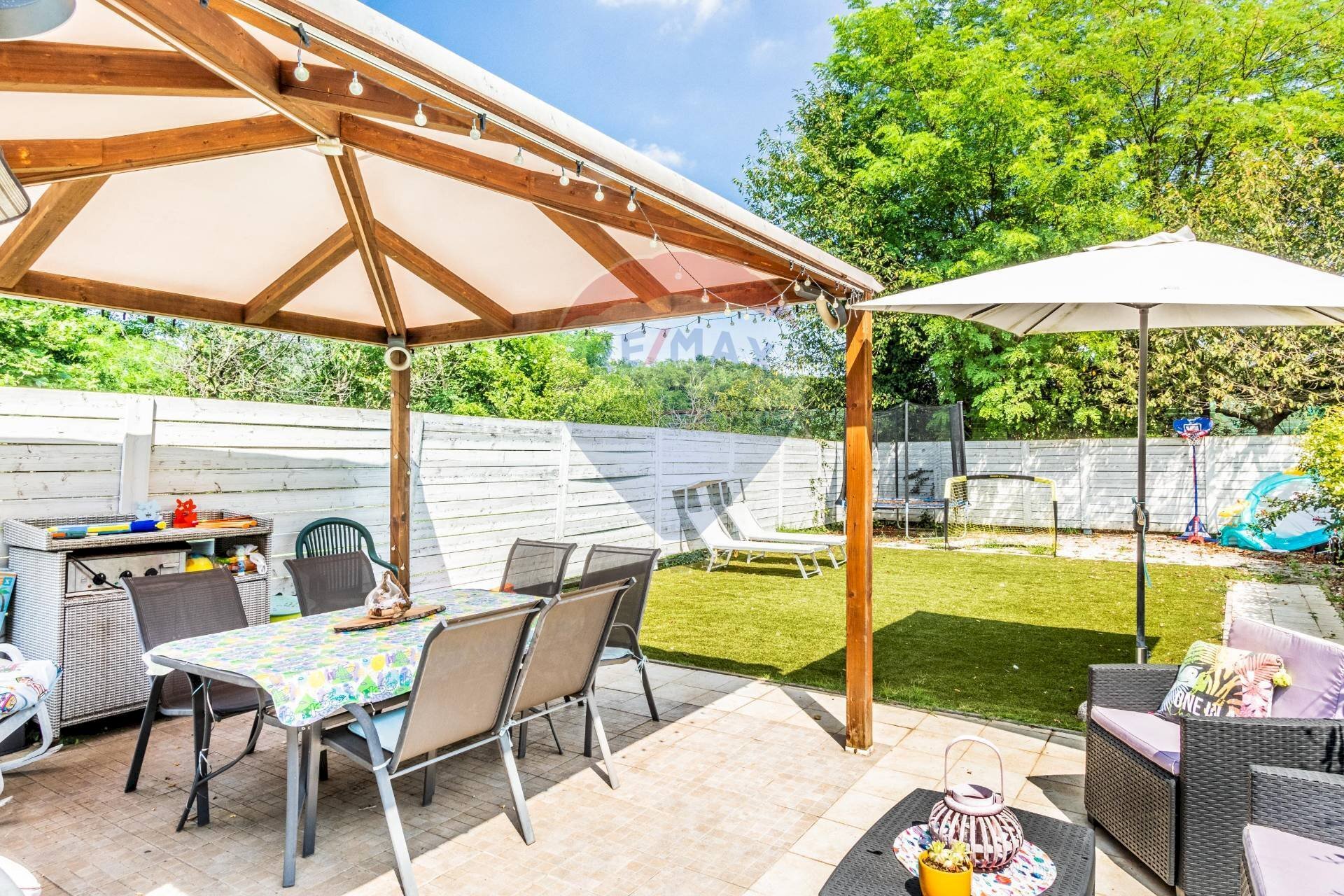 Terrazza - Trilocale Via adige
 
2, Albizzate - foto 1