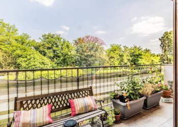 Balcone - Trilocale Via adige
 
2, Albizzate - foto 20