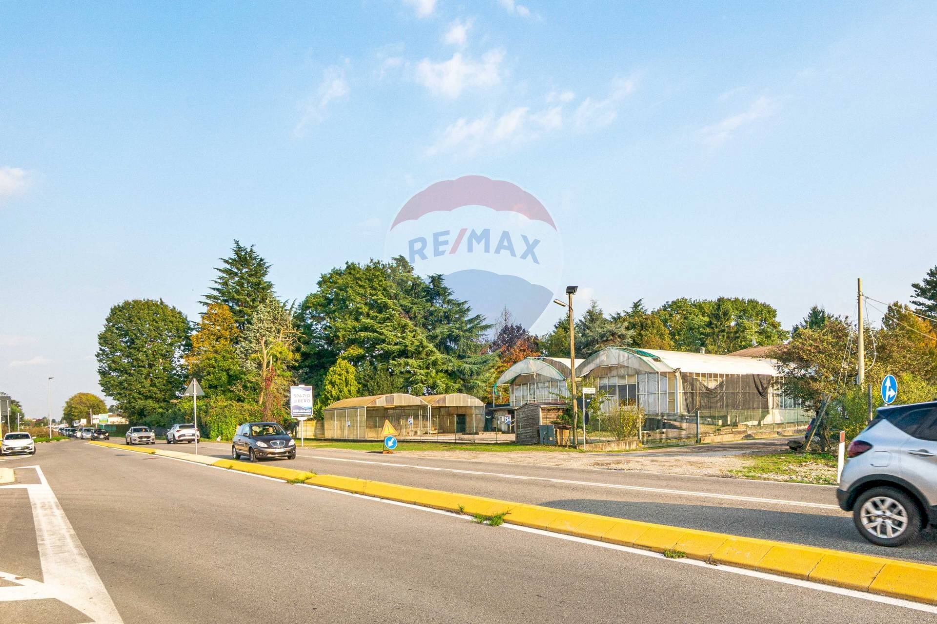 Edificio all\'aperto - Azienda agricola via novara
 
225, Legnano - foto 2