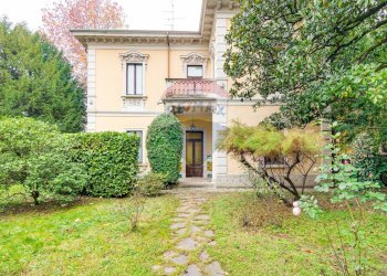 Casa all\'aperto - Villa via Leonardo Da Vinci
 
6, Busto Arsizio - foto 1