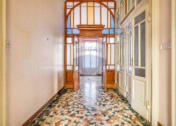 Hall / corridoio - Villa via Leonardo Da Vinci
 
6, Busto Arsizio - foto 2