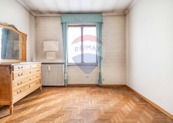 Stanza vuota - Villa via Leonardo Da Vinci
 
6, Busto Arsizio - foto 14