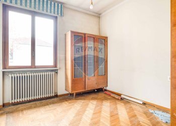 Stanza vuota - Villa via Leonardo Da Vinci
 
6, Busto Arsizio - foto 16