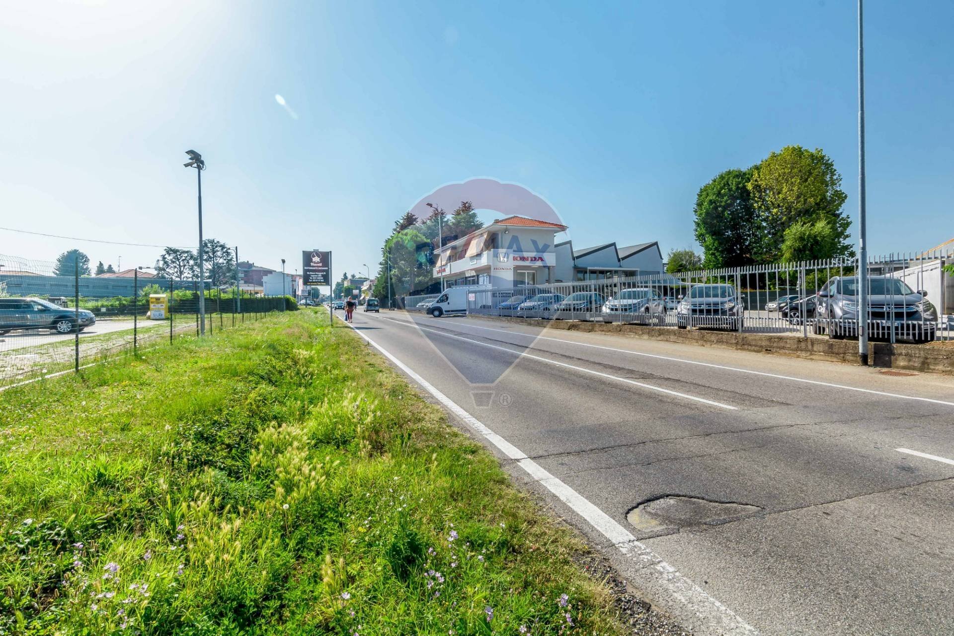 Edificio all\'aperto - Locale Commerciale Busto Arsizio - foto 3