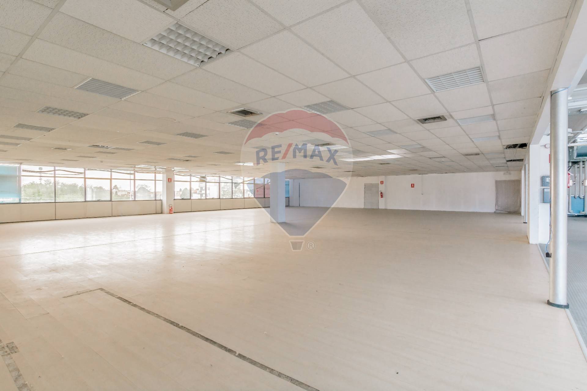 Stanza vuota - Commercial Premises Busto Arsizio - photo 1