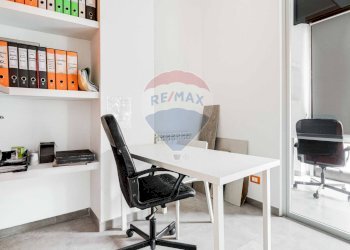 Ufficio - Negozio magenta
 
19, Varese - foto 8