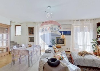 Sala da pranzo - Casa indipendente Via Cavour
 
41/A, Turate - foto 2