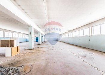 Parcheggio - Capannone Via Colombera
29, Solbiate Arno - foto 4