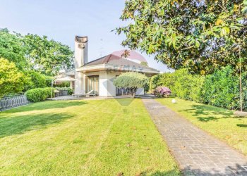 Giardino - Villa VIA CORRIDONI
 
29, Turbigo - foto 24