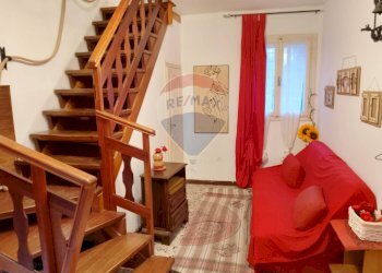 Scale - Casa indipendente VIA LEON PANCALDO
 
26, Alassio - foto 13