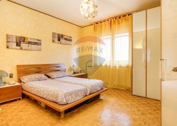 Camera / camera da letto - Quadrilocale VIA CAMPO DEI FIORI
53, Gallarate - foto 10