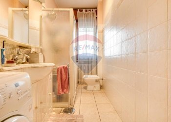 Bagno - Quadrilocale VIA CAMPO DEI FIORI
53, Gallarate - foto 18