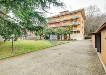Edificio all\'aperto - Quadrilocale VIA CAMPO DEI FIORI
53, Gallarate - foto 3