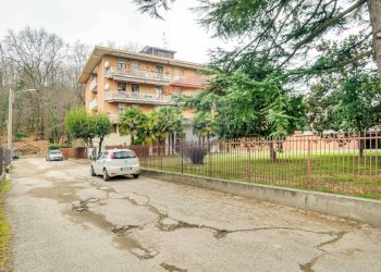 Edificio all\'aperto - Quadrilocale VIA CAMPO DEI FIORI
53, Gallarate - foto 23