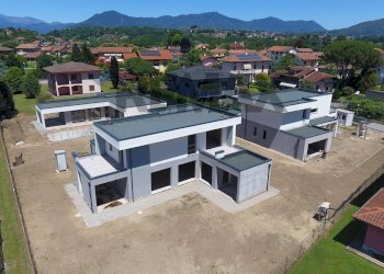 Casa all\'aperto - Villa VIA CARDUCCI
 
1, Brebbia - photo 15