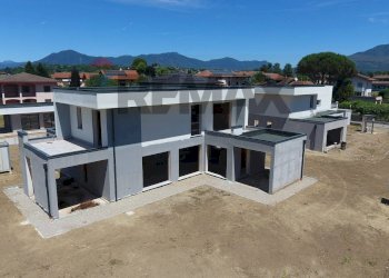 Casa all\'aperto - Villa VIA CARDUCCI
 
1, Brebbia - photo 19