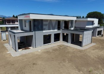 Casa all\'aperto - Villa VIA CARDUCCI
 
1, Brebbia - photo 22
