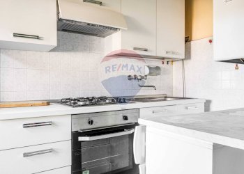 Cucina - Bilocale VIA DELLA CHIESETTA
 
4, Castelletto Sopra Ticino - foto 10