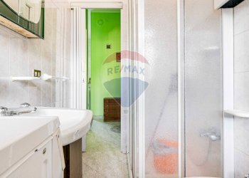 Bagno - Bilocale VIA DELLA CHIESETTA
 
4, Castelletto Sopra Ticino - foto 17