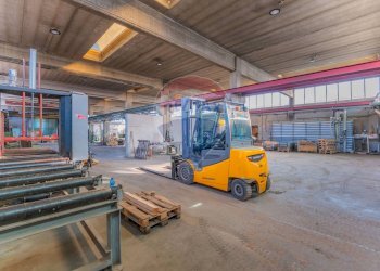 Parcheggio - Capannone CONFALONIERI
 
63, Cassano Magnago - foto 14