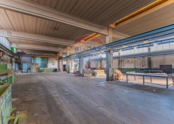 Parcheggio - Capannone CONFALONIERI
 
63, Cassano Magnago - foto 15