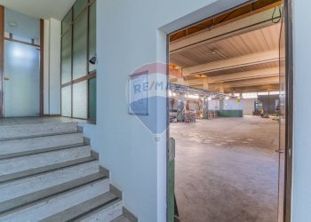 Scale - Capannone CONFALONIERI
 
63, Cassano Magnago - foto 26