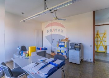 Camera / camera da letto - Capannone CONFALONIERI
 
63, Cassano Magnago - foto 30