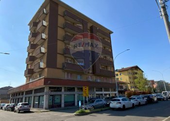Edificio all\'aperto - Shop Via Burattana
 
1, Busto Arsizio - photo 2