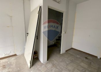 Stanza vuota - Shop Via Burattana
 
1, Busto Arsizio - photo 12