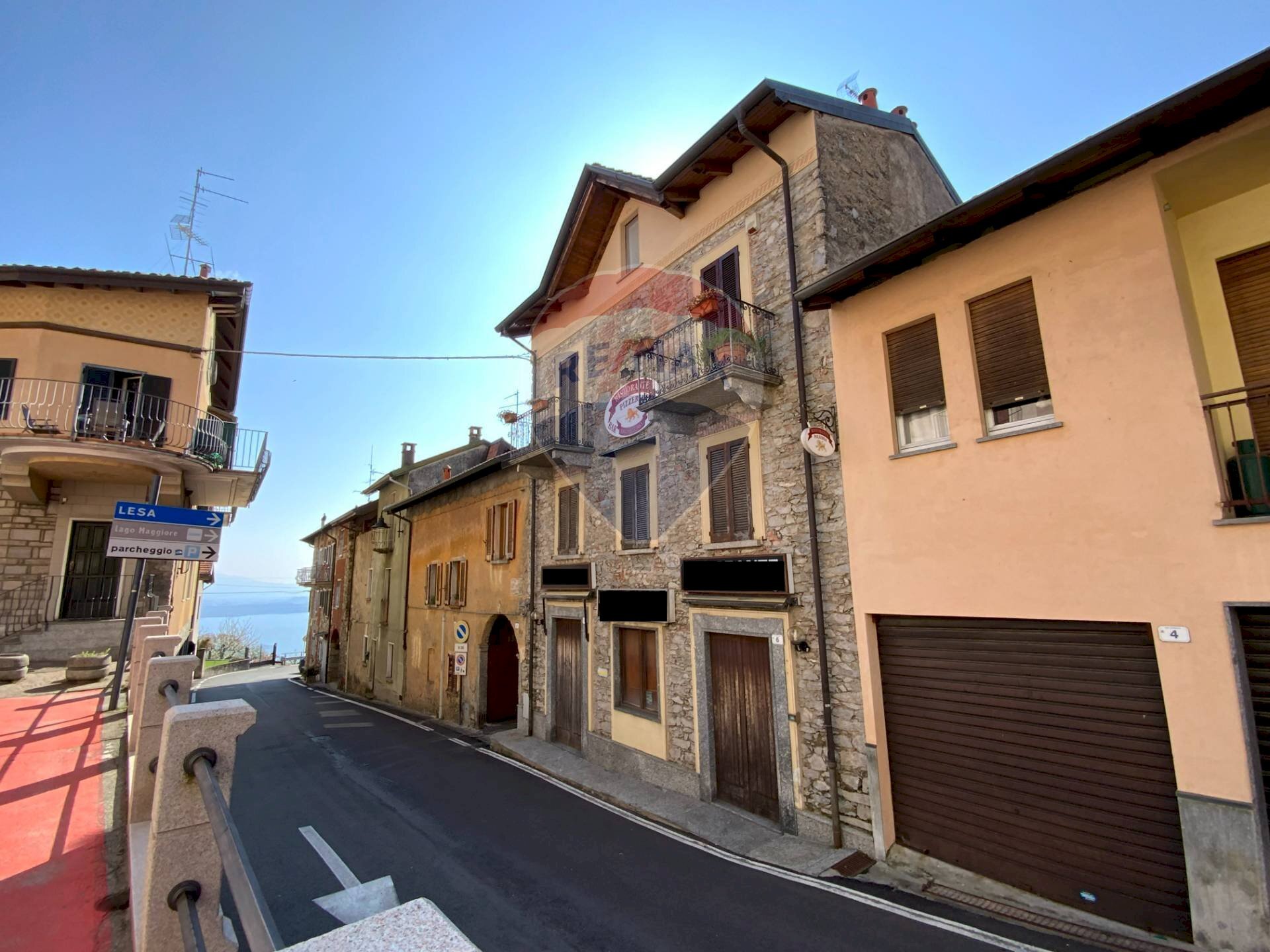 Edificio all\'aperto - Locale Commerciale via Cadorna
 
6, Massino Visconti - foto 2