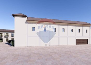 Terrazza - Quadrilocale Via Pegoraro
 
7, Gallarate - foto 8