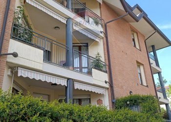 Edificio all\'aperto - Quadrilocale via Marmolada
 
25/B, Busto Arsizio - foto 2